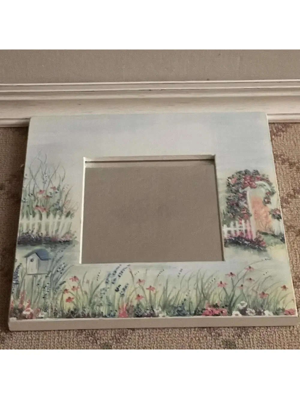 Y2k Beautiful wooden hand painted mirror w floral garden border NWT.